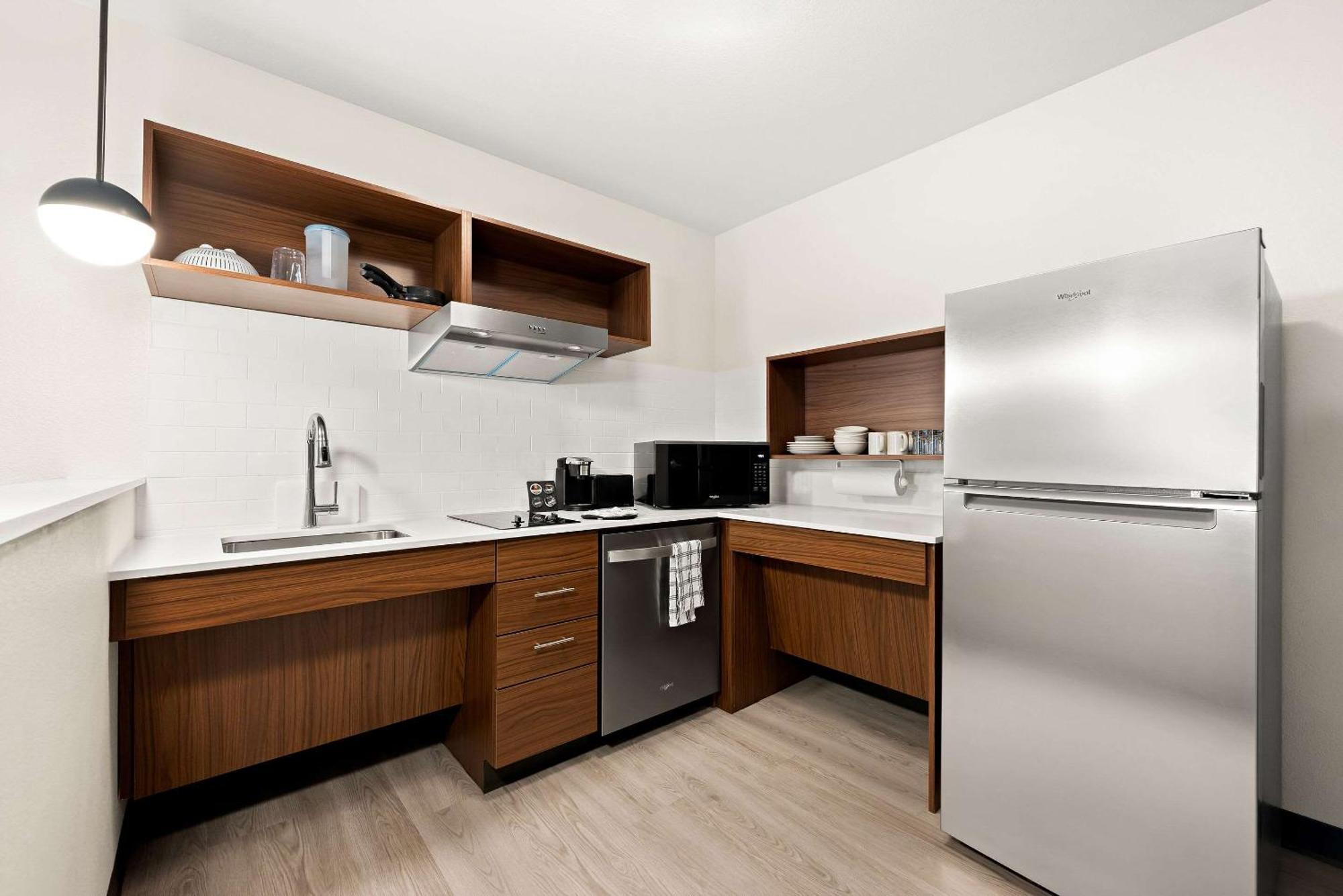 Everhome Suites Huntsville - Research Park Eksteriør bilde