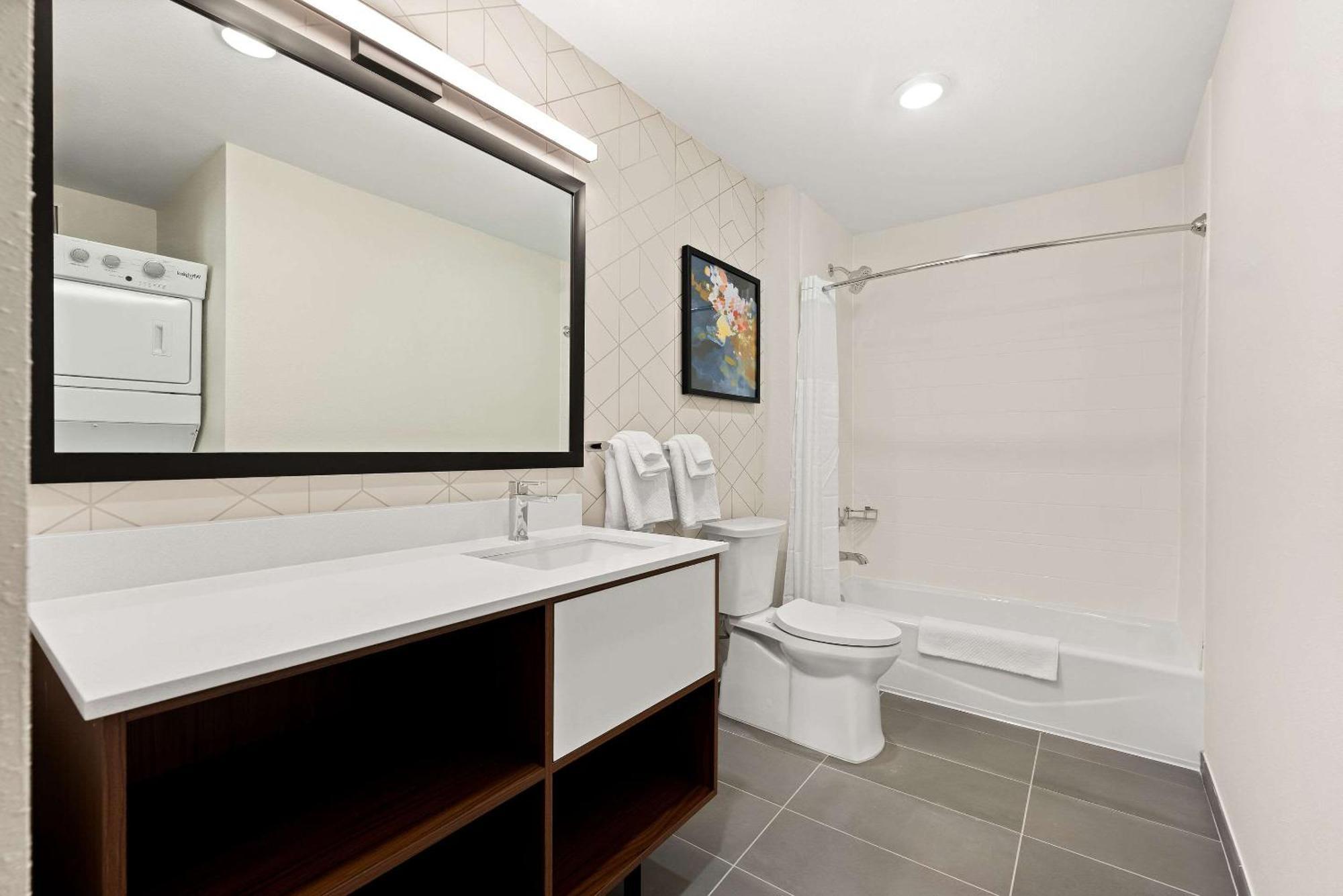 Everhome Suites Huntsville - Research Park Eksteriør bilde