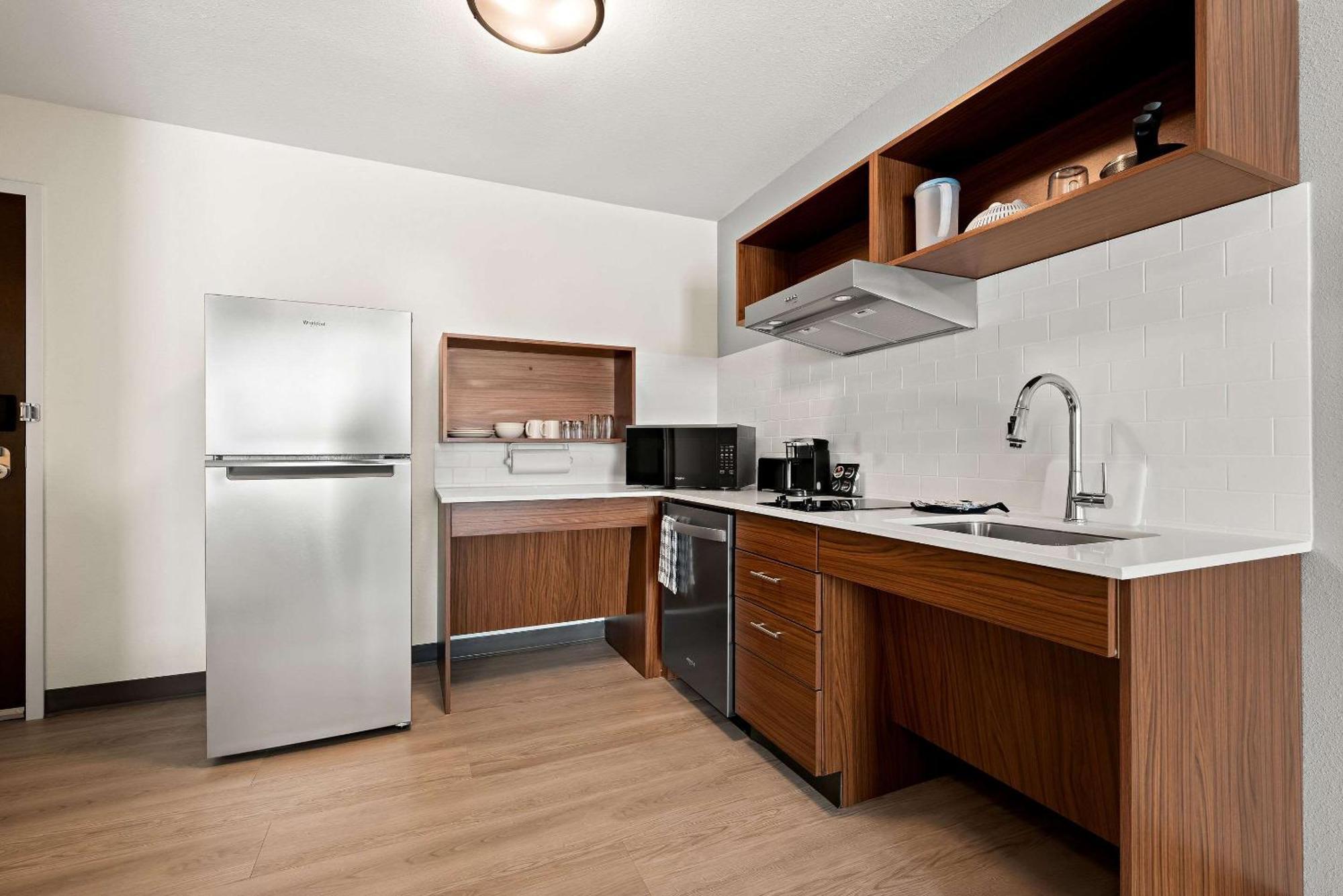 Everhome Suites Huntsville - Research Park Eksteriør bilde