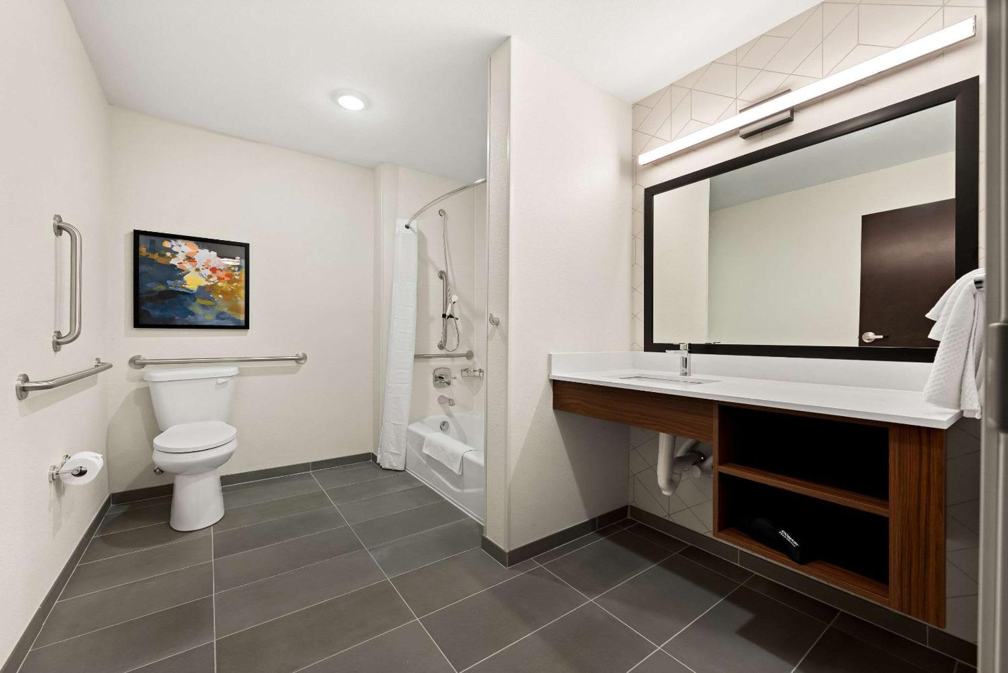 Everhome Suites Huntsville - Research Park Eksteriør bilde